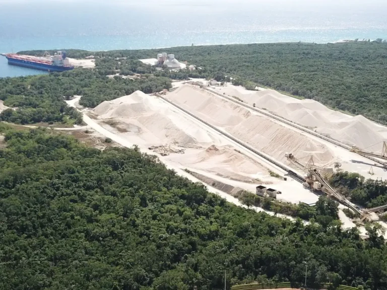 gobierno mexicano busca acuerdo con vulcan para cancelar en definitiva la extraccion de piedra caliza 4e093ff2 b94c 494f 983f 209be3ab361b media