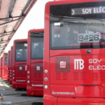 hombre muere en unidad del metrobus en cdmx cierran estacion escuadron 201 6e32c8b4 7f4b 4156 8ab1 a