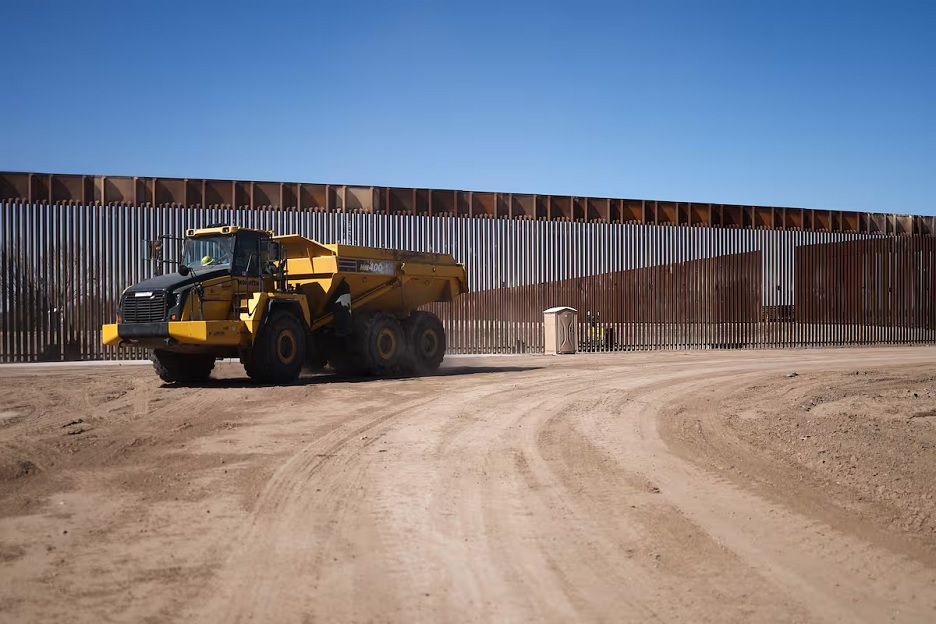 trump pausa construccion de muro fronterizo en el parque nacional big bend